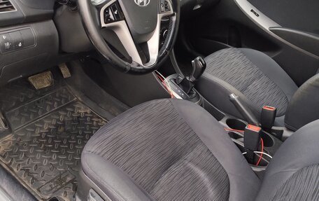 Hyundai Solaris II рестайлинг, 2014 год, 810 000 рублей, 9 фотография