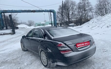 Mercedes-Benz S-Класс, 2006 год, 1 300 000 рублей, 4 фотография