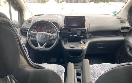 Opel Combo E, 2020 год, 2 375 000 рублей, 13 фотография