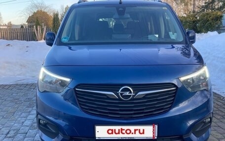 Opel Combo E, 2020 год, 2 375 000 рублей, 3 фотография