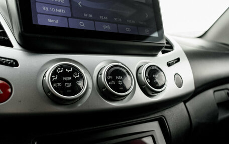 Mitsubishi L200 IV рестайлинг, 2014 год, 1 450 000 рублей, 15 фотография