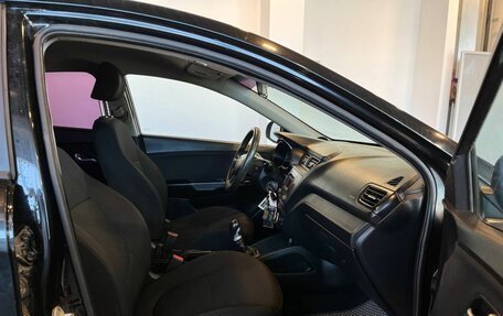 KIA Rio III рестайлинг, 2011 год, 730 000 рублей, 26 фотография