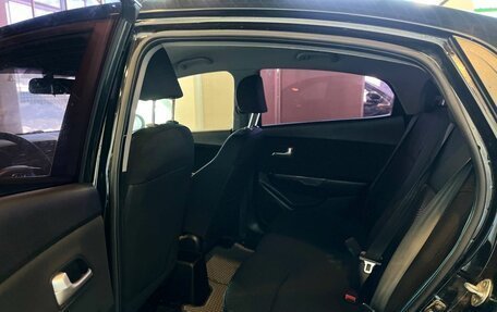 KIA Rio III рестайлинг, 2011 год, 730 000 рублей, 22 фотография