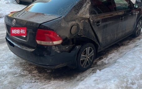 Volkswagen Polo VI (EU Market), 2011 год, 335 000 рублей, 3 фотография