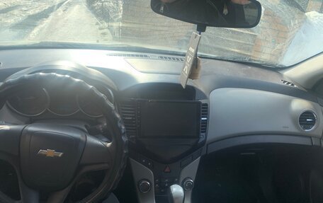 Chevrolet Cruze II, 2011 год, 547 000 рублей, 6 фотография