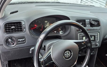 Volkswagen Polo VI (EU Market), 2016 год, 1 000 000 рублей, 7 фотография