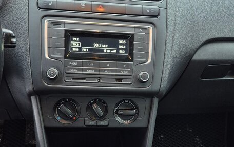 Volkswagen Polo VI (EU Market), 2016 год, 1 000 000 рублей, 6 фотография