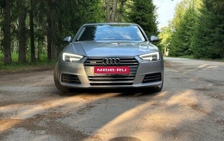 Audi A4, 2018 год, 2 950 000 рублей, 2 фотография