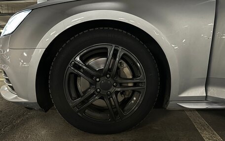 Audi A4, 2018 год, 2 950 000 рублей, 15 фотография