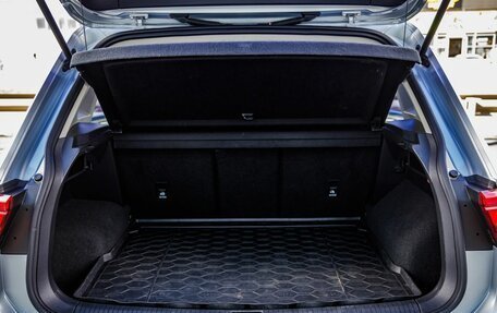 Volkswagen Tiguan II, 2019 год, 2 398 000 рублей, 31 фотография