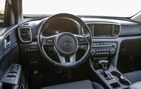 KIA Sportage IV рестайлинг, 2021 год, 2 398 000 рублей, 15 фотография