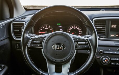 KIA Sportage IV рестайлинг, 2021 год, 2 398 000 рублей, 17 фотография