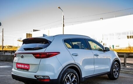 KIA Sportage IV рестайлинг, 2021 год, 2 398 000 рублей, 7 фотография