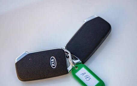 KIA Sportage IV рестайлинг, 2021 год, 2 398 000 рублей, 39 фотография