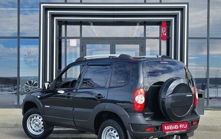 Chevrolet Niva I рестайлинг, 2015 год, 649 000 рублей, 6 фотография