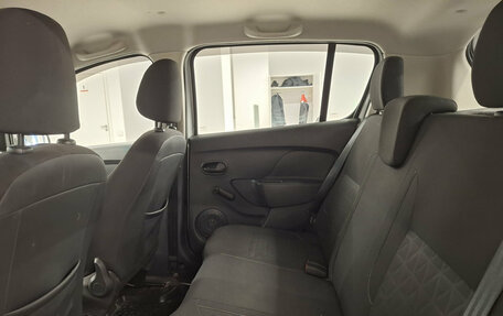 Renault Sandero II рестайлинг, 2017 год, 995 000 рублей, 12 фотография