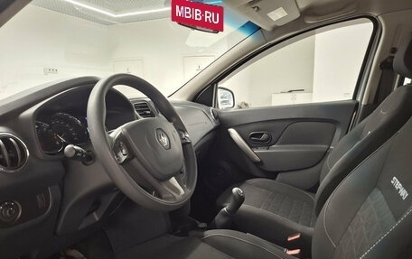 Renault Sandero II рестайлинг, 2017 год, 995 000 рублей, 16 фотография