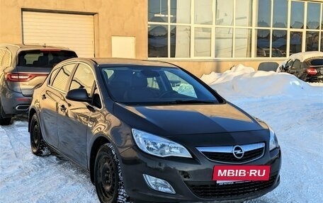 Opel Astra J, 2011 год, 545 000 рублей, 3 фотография