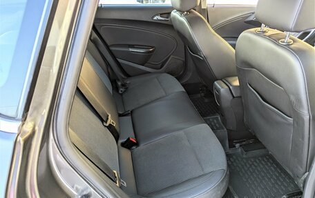 Opel Astra J, 2011 год, 545 000 рублей, 11 фотография