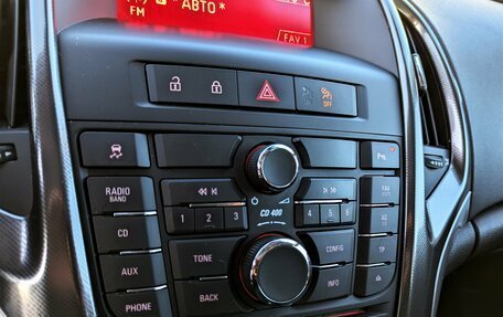 Opel Astra J, 2011 год, 545 000 рублей, 16 фотография