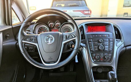 Opel Astra J, 2011 год, 545 000 рублей, 14 фотография