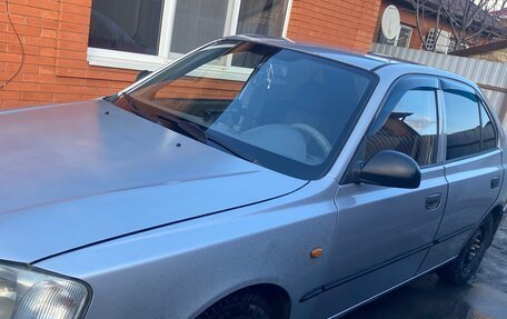 Hyundai Accent II, 2004 год, 450 000 рублей, 3 фотография