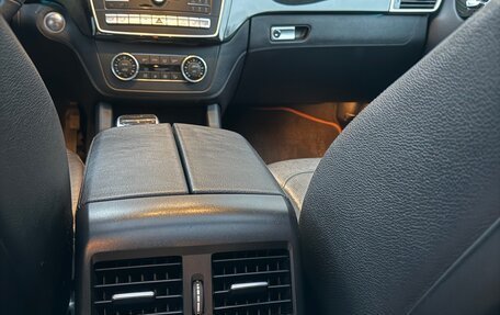 Mercedes-Benz GLS, 2016 год, 3 600 000 рублей, 15 фотография