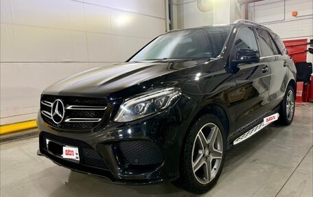 Mercedes-Benz GLE, 2016 год, 3 300 000 рублей, 2 фотография