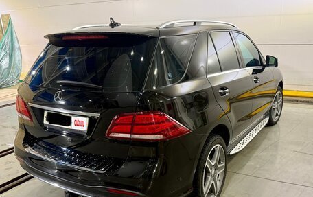 Mercedes-Benz GLE, 2016 год, 3 300 000 рублей, 22 фотография