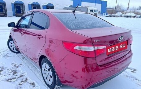 KIA Rio III рестайлинг, 2013 год, 679 000 рублей, 2 фотография