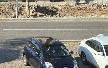 Toyota Yaris III рестайлинг, 2008 год, 620 000 рублей, 3 фотография