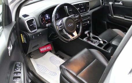 KIA Sportage IV рестайлинг, 2019 год, 2 199 000 рублей, 9 фотография