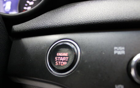 KIA Sportage IV рестайлинг, 2019 год, 2 199 000 рублей, 21 фотография