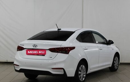 Hyundai Solaris II рестайлинг, 2018 год, 1 250 000 рублей, 8 фотография