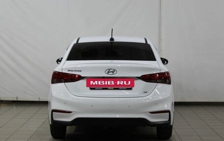 Hyundai Solaris II рестайлинг, 2018 год, 1 250 000 рублей, 10 фотография