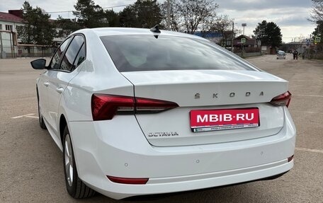 Skoda Octavia IV, 2021 год, 2 350 000 рублей, 1 фотография