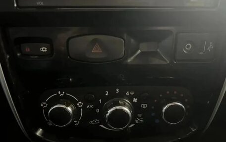 Nissan Terrano III, 2015 год, 900 000 рублей, 6 фотография