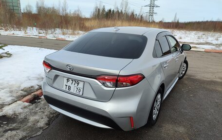 Toyota Corolla, 2021 год, 2 200 000 рублей, 4 фотография