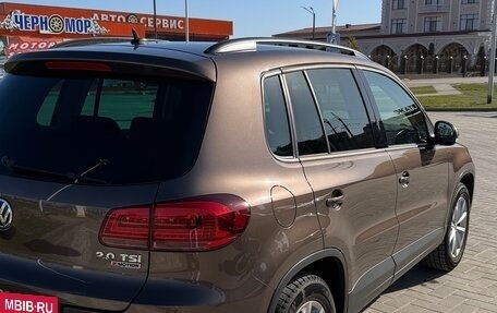 Volkswagen Tiguan I, 2015 год, 1 850 000 рублей, 3 фотография