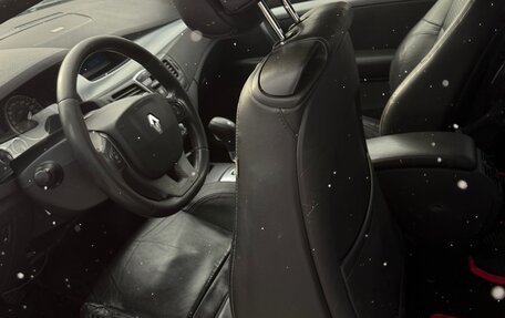 Renault Laguna III рестайлинг, 2009 год, 700 000 рублей, 11 фотография