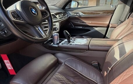 BMW 7 серия, 2015 год, 3 699 990 рублей, 32 фотография