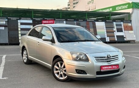 Toyota Avensis III рестайлинг, 2007 год, 900 000 рублей, 1 фотография