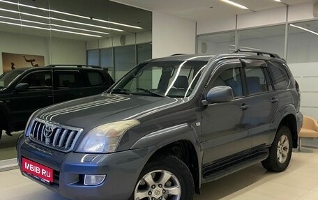 Toyota Land Cruiser Prado 120 рестайлинг, 2006 год, 1 700 000 рублей, 1 фотография