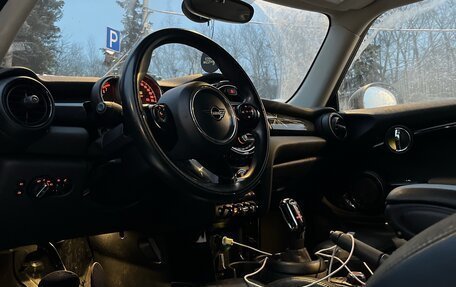 MINI Hatch, 2019 год, 1 290 000 рублей, 4 фотография