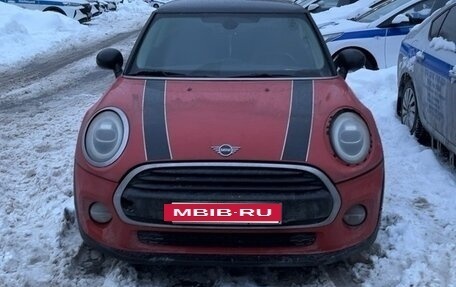 MINI Hatch, 2019 год, 1 290 000 рублей, 2 фотография