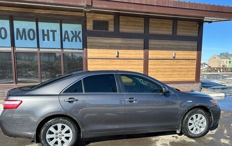 Toyota Camry, 2008 год, 950 000 рублей, 2 фотография