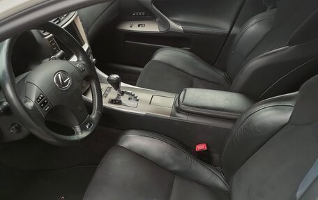 Lexus IS II рестайлинг 2, 2010 год, 1 850 000 рублей, 11 фотография