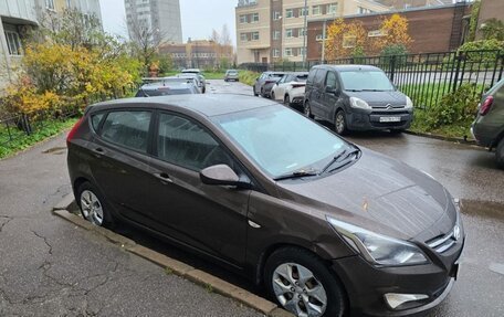 Hyundai Solaris II рестайлинг, 2014 год, 810 000 рублей, 2 фотография