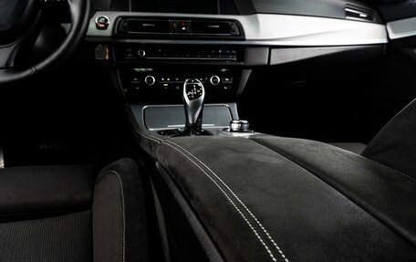 BMW 5 серия, 2011 год, 2 139 000 рублей, 32 фотография