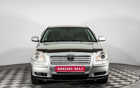 Toyota Avensis III рестайлинг, 2005 год, 680 000 рублей, 3 фотография